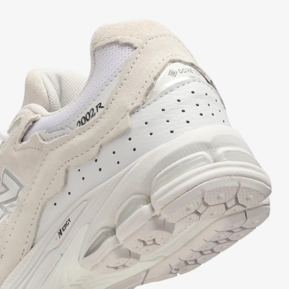 New Balance U2002DXA