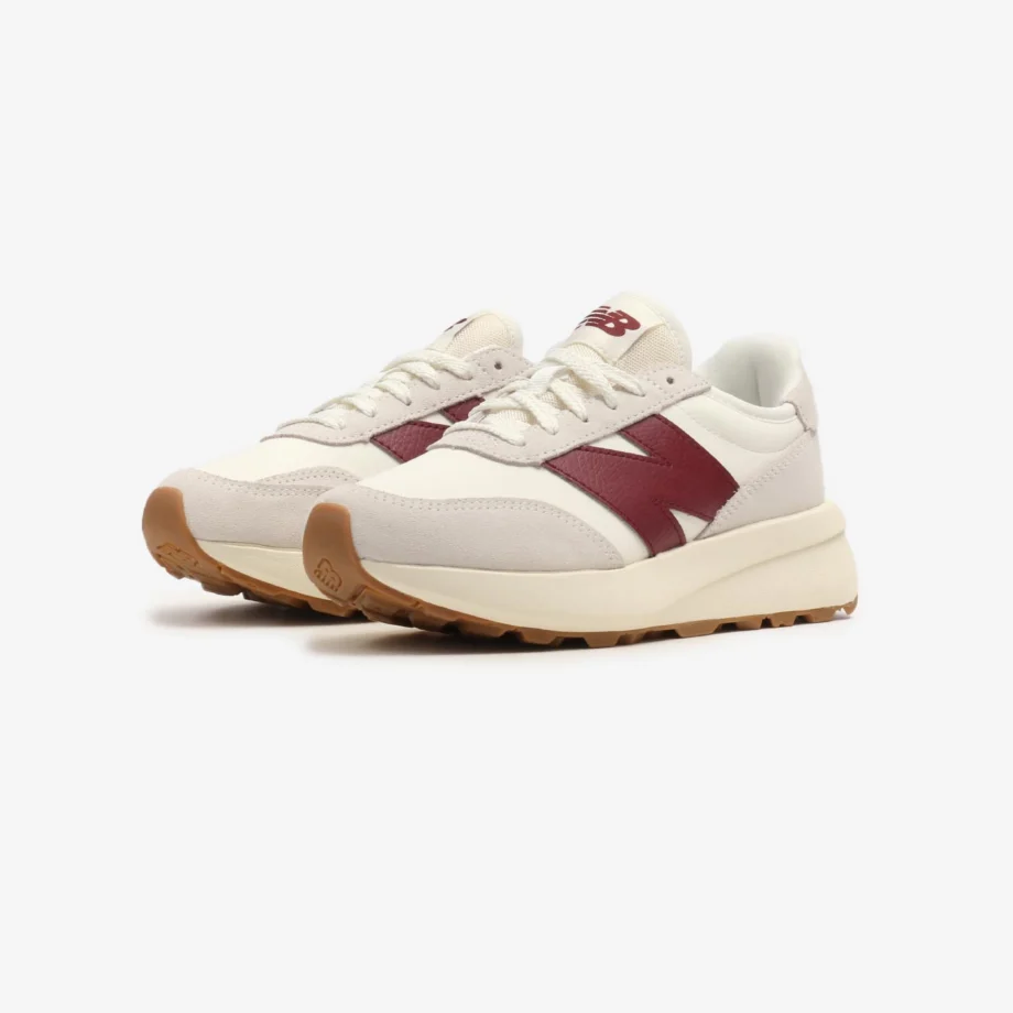 New Balance U370