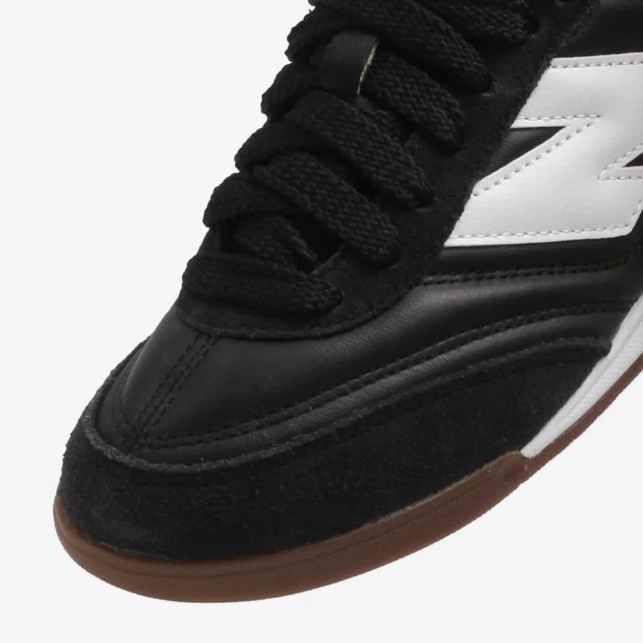 New Balance RC42
