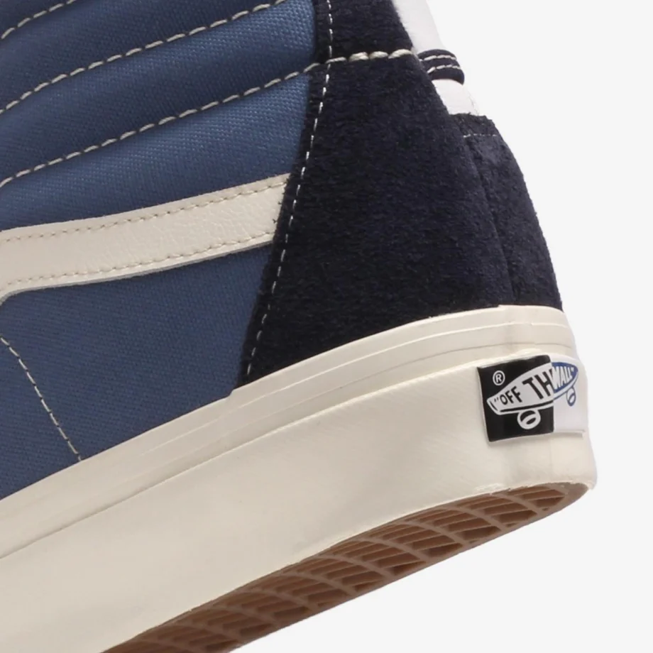 Vans Clash the Wall LX