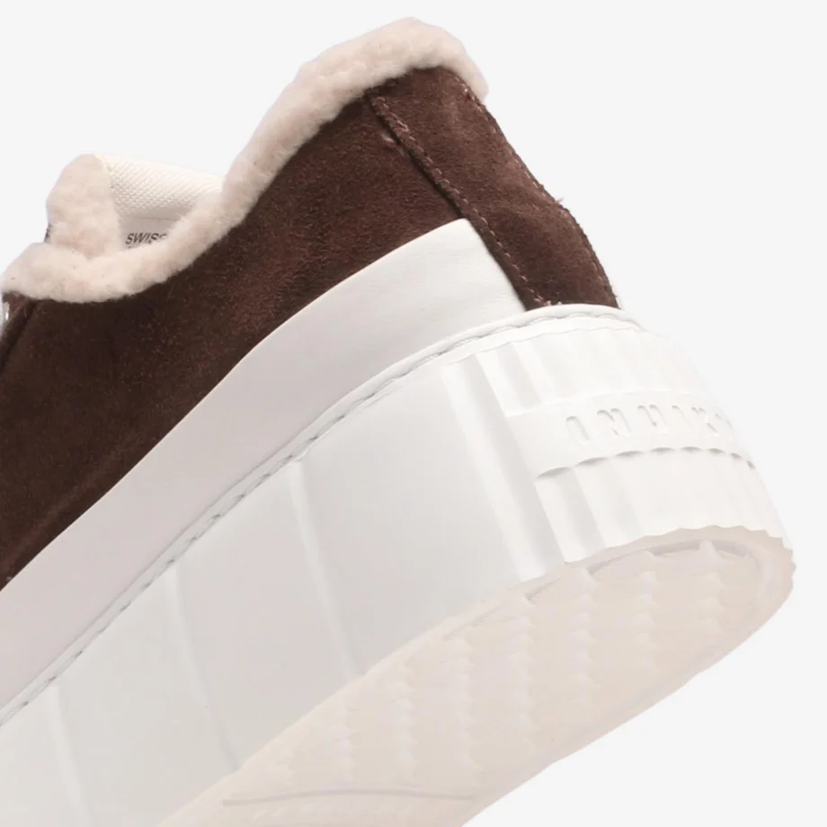 Inuikii Matilda Curly, Dark Brown