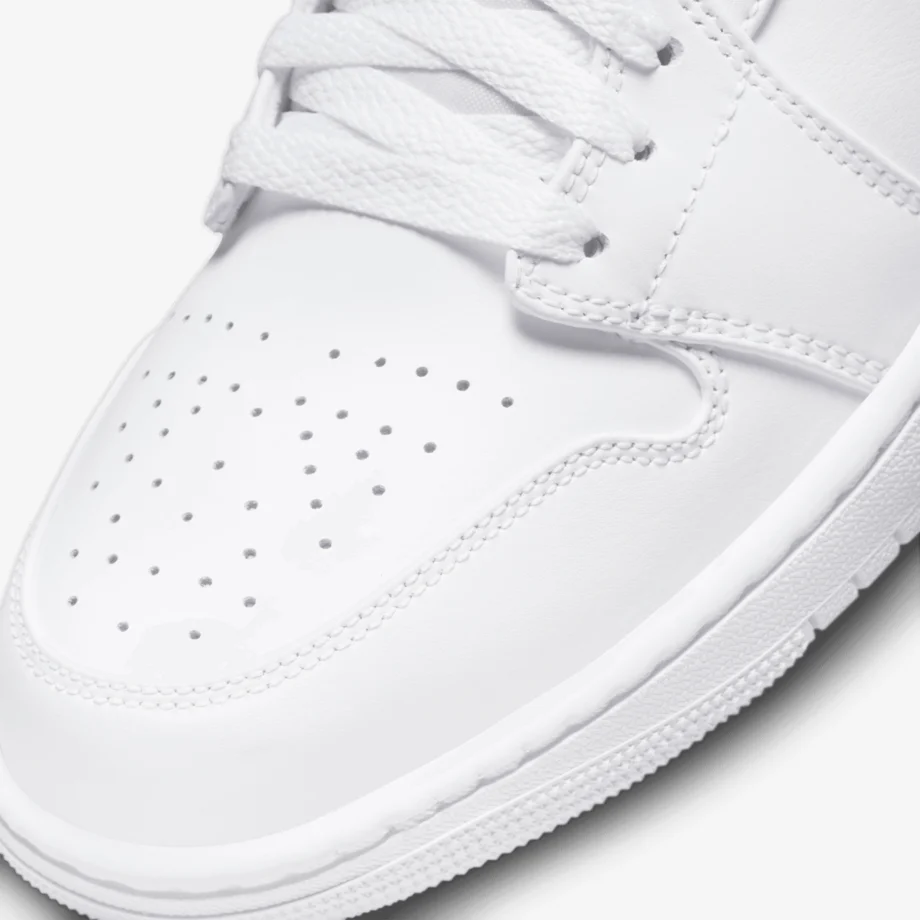 Air Jordan 1 Mid «Triple White»
